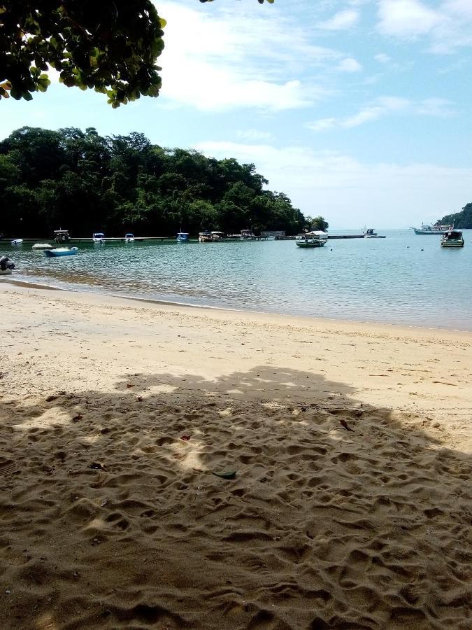 Quarto Triplo com Vista do Mar