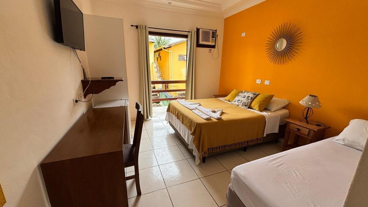 Quarto Triplo com Varanda