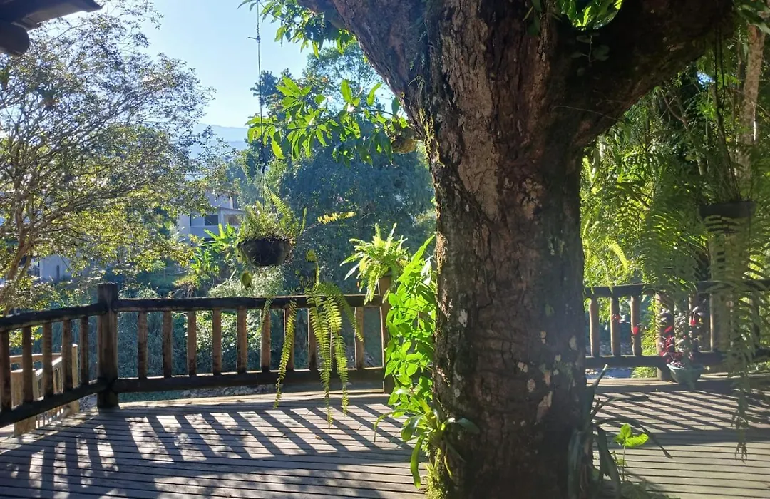 Pousada Pillar-1
