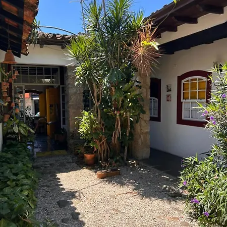 Pousada Solar do Algarve em Paraty há 5 minutos do Centro Histórico-3